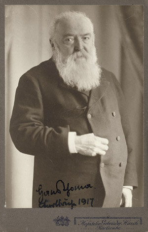 Lot 2465, Auction  110, Thoma, Hans, Signiertes Porträtfoto 1917