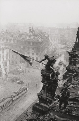 Lot 4134, Auction  110, Chaldej, Jewgeni, Atop the Berlin Reichstag, May 2, 1945