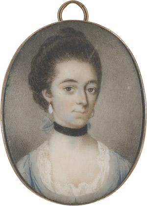 Lot 6497, Auction  113, Englisch, um 1760. Bildnis einer jungen Frau in taubenblauem Kleid mit weißen Spitzenrüschen am Ausschnitt, ein schwarzes Samtband um den Hals, tropfenförmige Perlenohrringe.