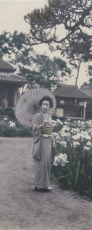 Lot 4036, Auction  115, Japan, Portraits of women in traditional dress