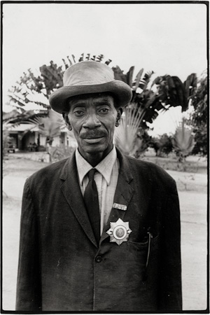 Lot 4169, Auction  117, Fischer, Arno, Reportage photo series of Equatorial Guinea