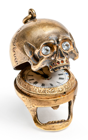 Lot 6340, Auction  117, Wien, um 1850. Kleine Damen-Taschenuhr in Form eines Totenschädels 