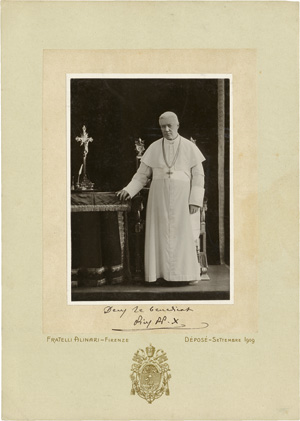 Lot 2156, Auction  118, Pius X., röm. Papst, Sign. Porträt-Photographie mit Segensspruch