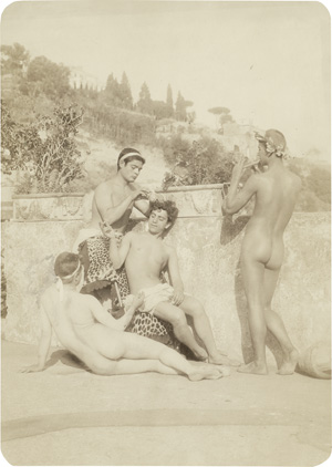 Los 4057 - Gloeden, Wilhelm von - Group of nude youths in front of Arcadian landscape - 0 - thumb