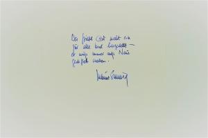Los 2635 - Schmidt, Helmut - Eigenh. Albumblatt in blauer Tinte m. U. 1 S. Fol. O. D. (um 1987). - 4 - thumb