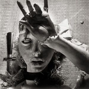 Los 4098 - Bellmer, Hans - Hans Bellmer Photographies (Images from the "Poupée" series - 0 - thumb