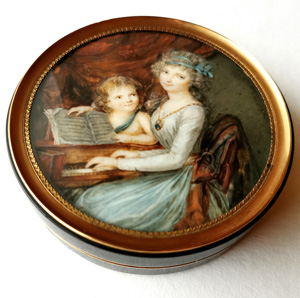 Los 6529 - Godart, D. - Dose mit Miniatur Portrait einer klavierspielenden Frau mit Amor - 2 - thumb