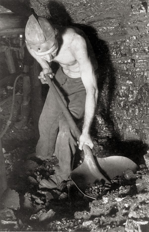 Los 4147 - Hensky, Herbert - The miner Adolf Hennecke in the former occupation zone of Germany - 1 - thumb