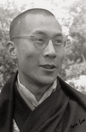 Los 4293 - Siao, Eva - Portraits of the Dalai Lama, Lhasa - 0 - thumb