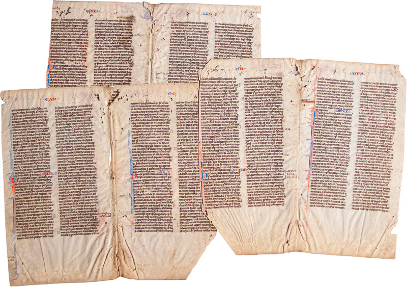 Lot 2825, Auction  123, Exempla codicum medii aevi, Konvolut von Fragmenten aus sechs mittelalterlichen Handschriften und Einzelblättern. Lateinische Handschrift auf Pergament. 