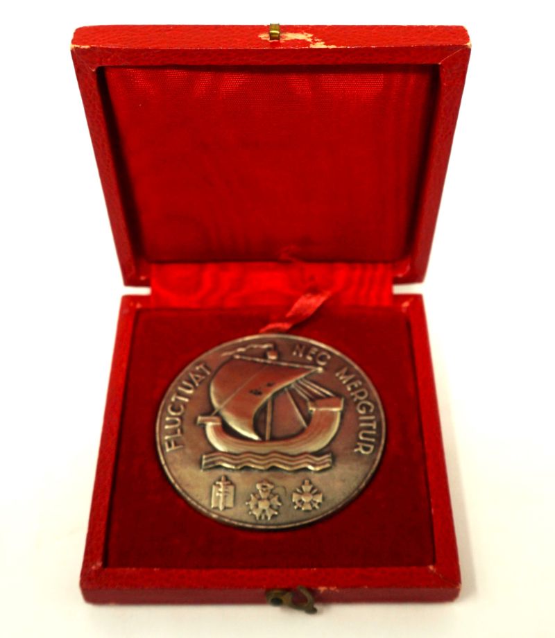 Lot 3679, Auction  123, Delannoy, Maurice und Sintenis, Renée, Fluctuat nec mergitur - Paris-Medaille