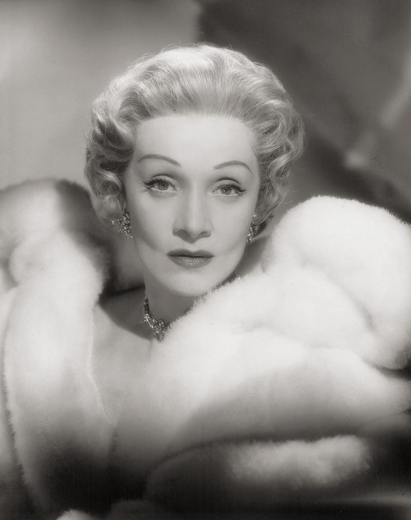 Lot 4123, Auction  123, Film Photography, Marlene Dietrich in Las Vegas