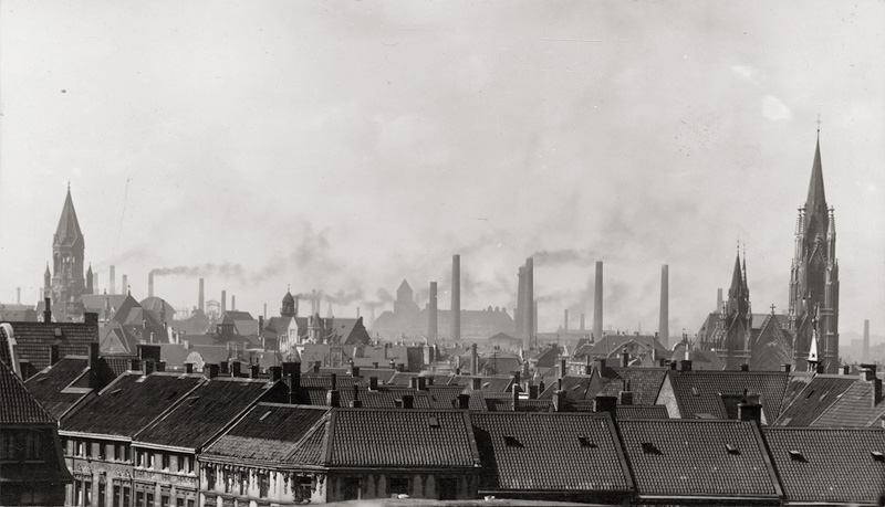 Lot 4203, Auction  123, Industrial Photography, Industrial images of the Krupp factory, Essen and Gelsenkirchen