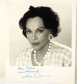 Lot 1217, Auction  124, Caron, Leslie, Fotoporträt von Leslie Caron mit Widmung