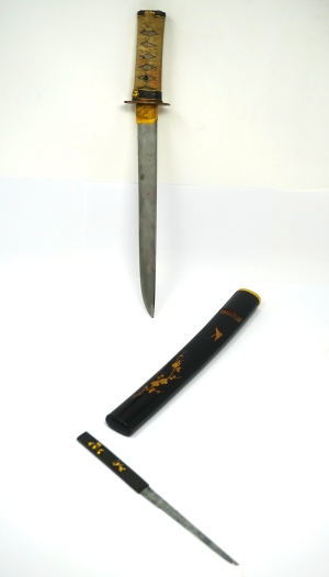 Los 1678 - Wakizashi - Japanisches Kurzschwert in Holzscheide und mit kleinem Kozuka-Beimesser - 22 - thumb