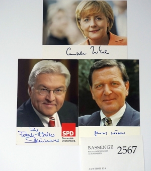 Lot 2567, Auction  124, Deutsche und ausländische Politiker nach 1945, 37 Autogramm-Fotos