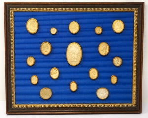 Los 864 - Daktyliothek - Sammlung von 103 Gipsabdrucken von geschnittenen Kameen. Um 1860 - 2 - thumb