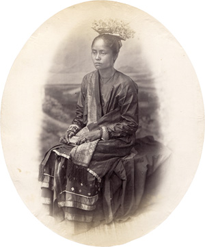 Los 4074 - World Travel Album - Views of various countries and portraits including from Jerusalem, Sumatra, Siak, Bangkok, Canton, Hong Kong, Shanghai, Amoy, Kiang, Nagasaki, Yokohama, Hiogo, Peru - 1 - thumb