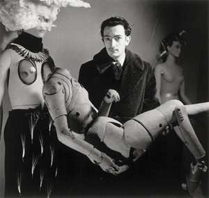 Los 4093 - Bellon, Denise - Selected images: "Les plus belles rue de Paris", International Surrealist Exhibition, Paris - 0 - thumb