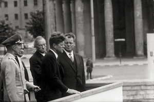 Los 4253 - Seeliger, Eberhard - John F. Kennedy in Berlin  - 0 - thumb