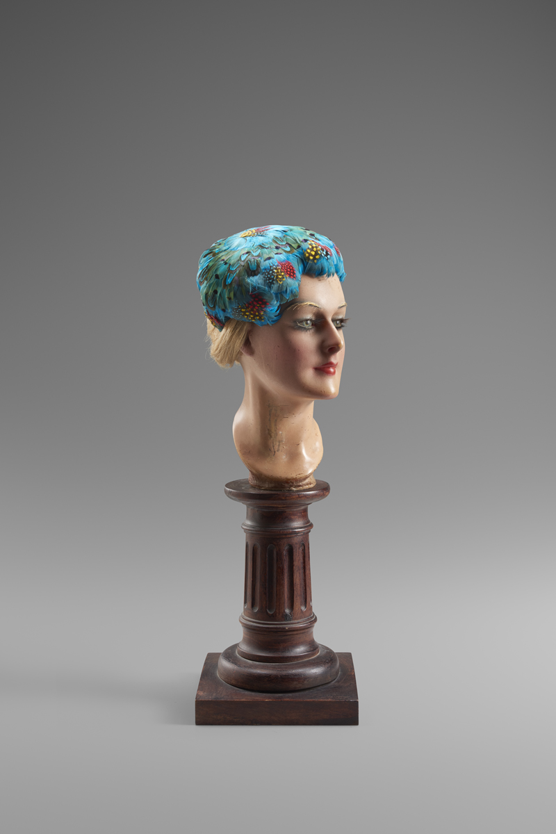 Lot 6642, Auction  125, Fascinator, Kleiner Federhut