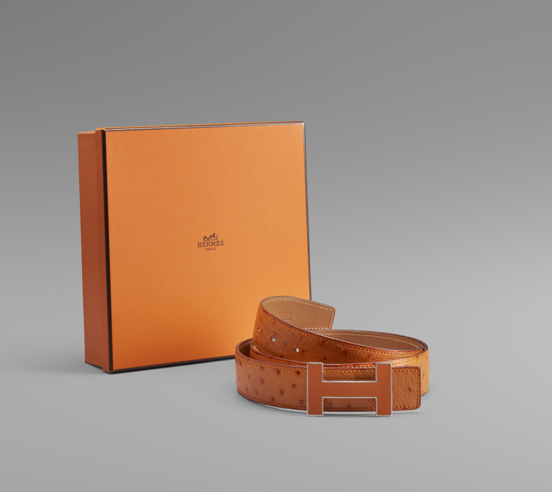 Lot 6678, Auction  125, Hermès, Gürtel, Tangerine, emaillierte Palladium H-Schnalle.