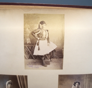 Los 127 - Corfu (Deckeltitel) - Souveniralbum mit 15 fest montierten Silbergelatinephotos - 12 - thumb