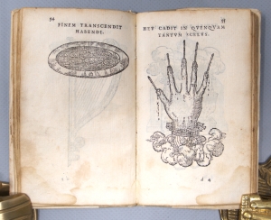 Los 1175 - Paradin, Claude - Devises Heroiques. Lyon, Jean de Tournes, 1551. - Erste Ausgabe der ersten Sammlung von Sinnbildern, die zur Erklärung verschiedener Embleme dienen - 15 - thumb