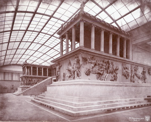 Lot 4121, Auction  127, Titzenthaler, Waldemar, Pergamon Altar, Berlin