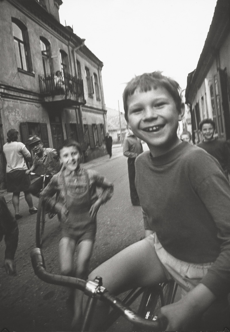 Lot 4288, Auction  127, Sutkus, Antanas, Boy from the Old Town, Vilnius, Lithuania