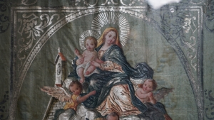 Los 1187 - S. Maria Laureta - Seidenmalerei mit in Silber und Farben auf dunkelgrünem Grund.  - 2 - thumb