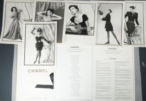 Los 3385 - Lagerfeld, Karl - Konvolut von 14 Portfolois mit Modefotografien für Chanel - 14 - thumb